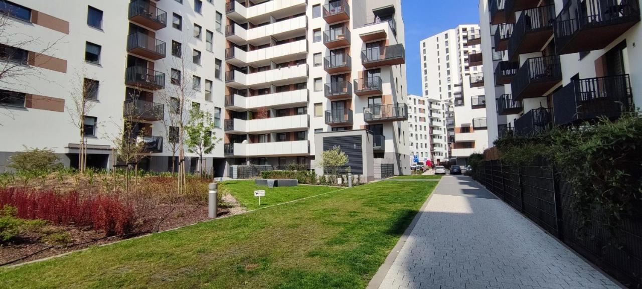Labo Apartment Fort Wola Warsaw Ngoại thất bức ảnh